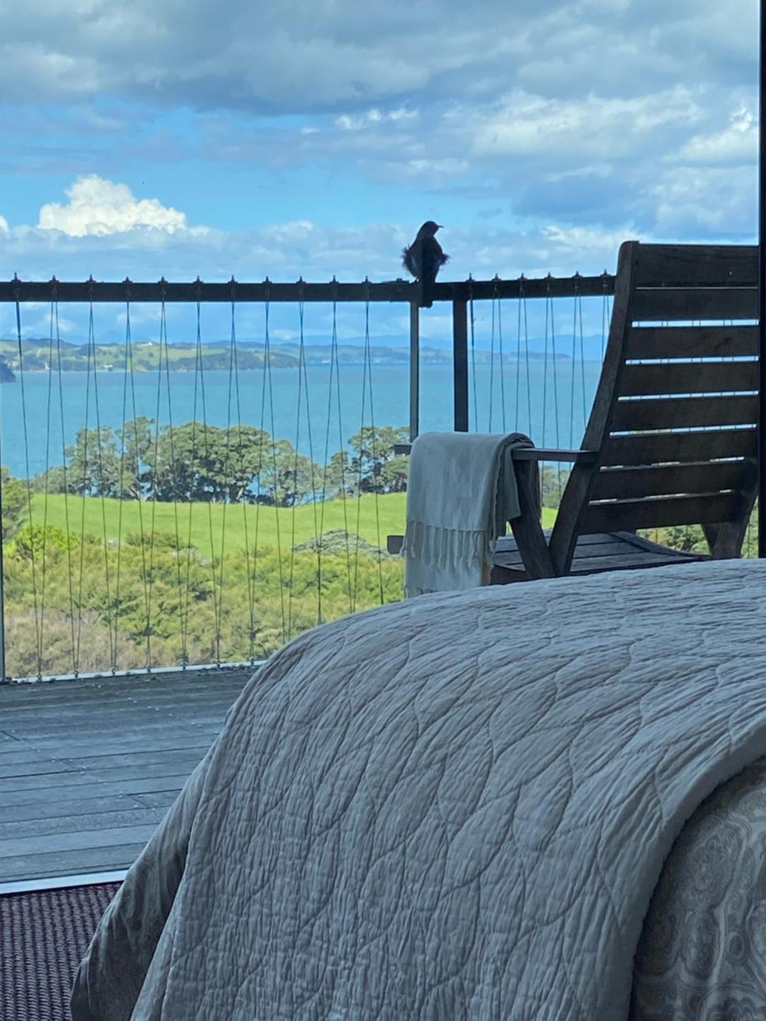La Bodega Waiheke Island Hotel Surfdale Exterior photo