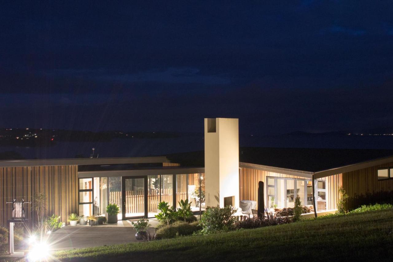 La Bodega Waiheke Island Hotel Surfdale Exterior photo